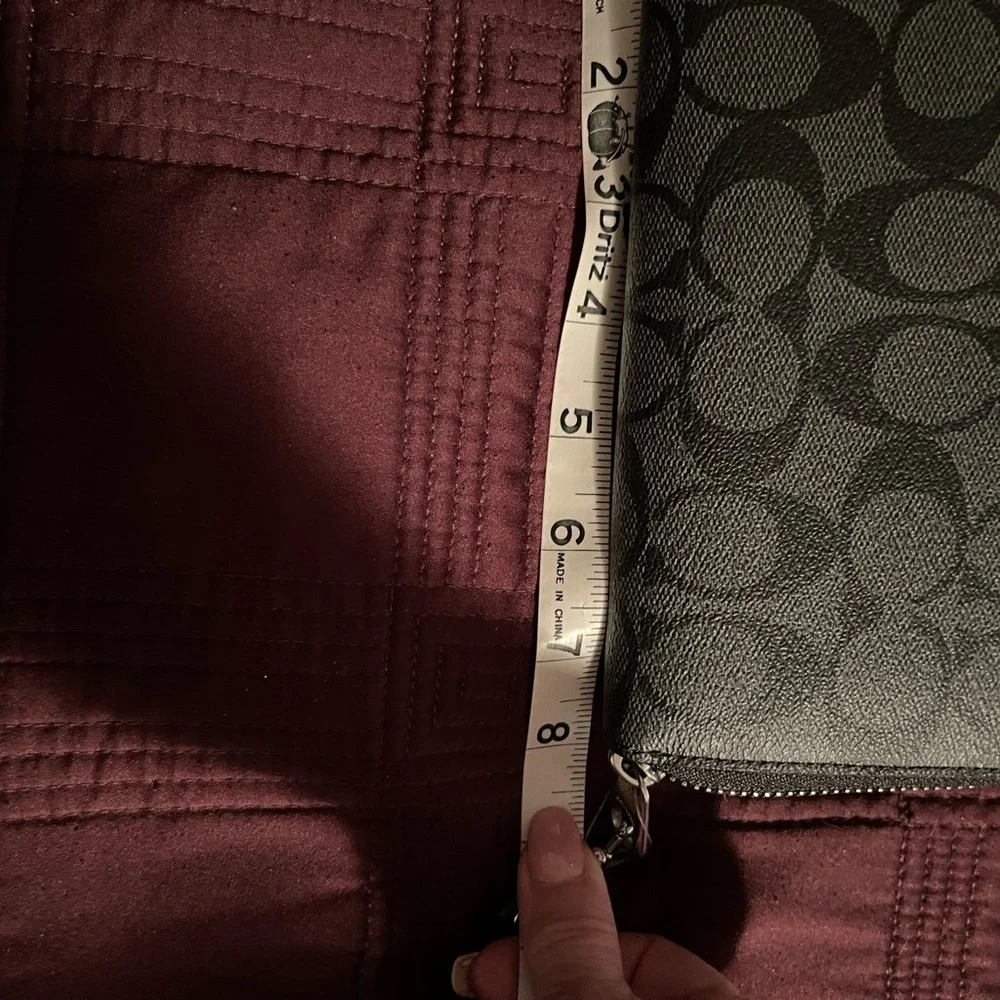 NWOT Coach Wristlet - Picture 2 of 3
